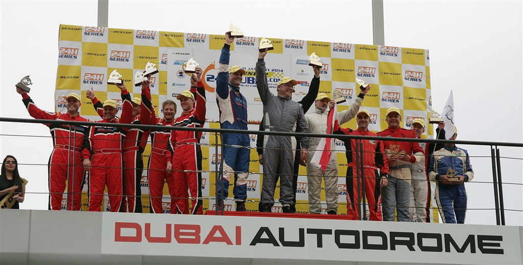 Perfection Racing 2'er i klassen i Dubai 24h.
(Foto: Henning Smed)